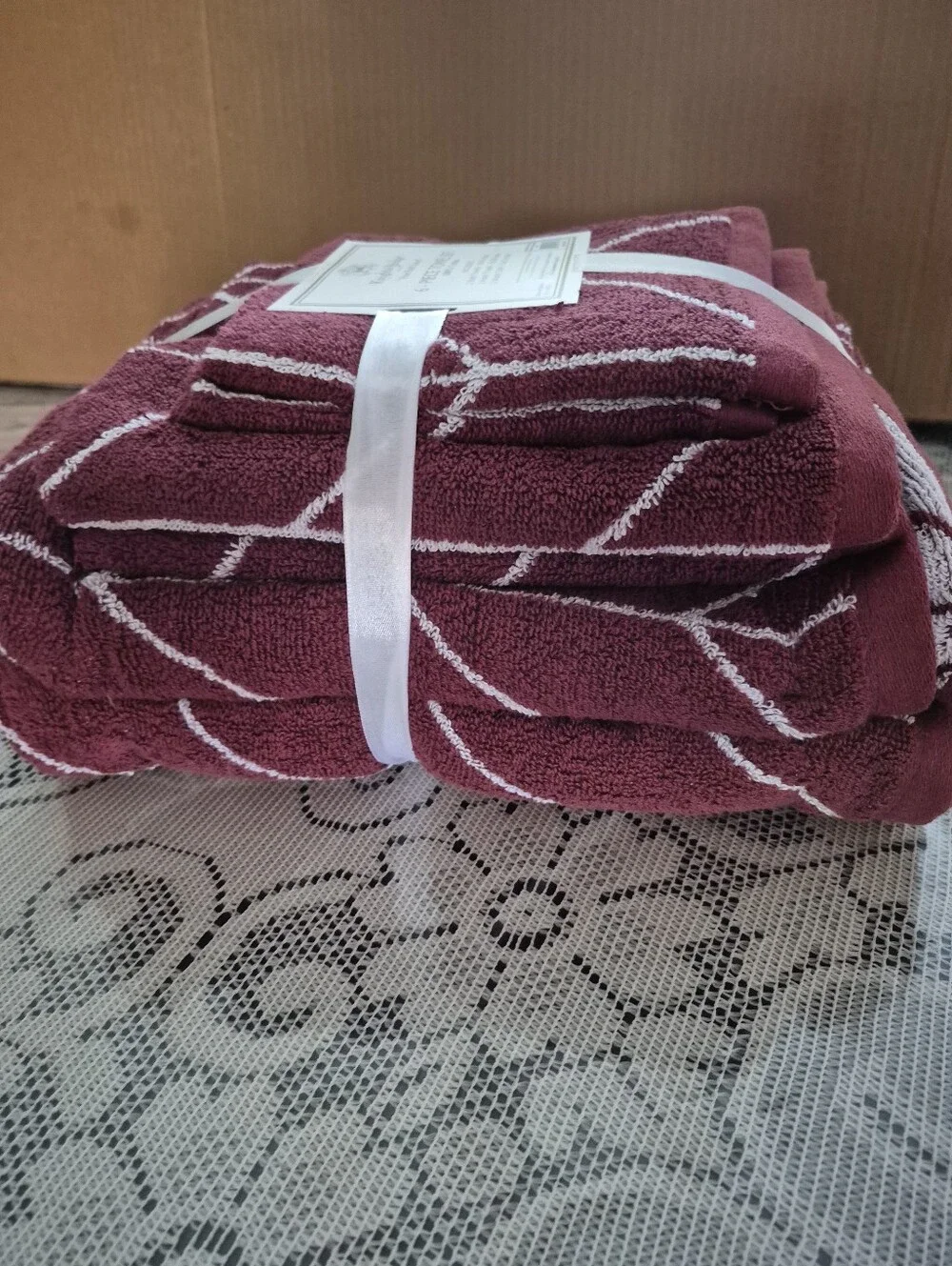 KnightsBridge Burgundy Cotton 6-Piece Towel Set